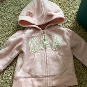 Baby gap girls pink fleece jacket 6-12 months